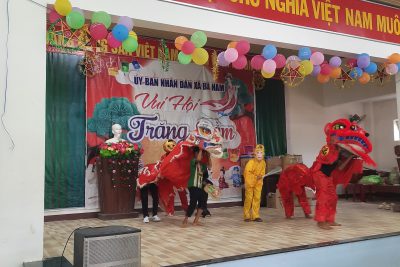 Hình ảnh UBND xã Ba Nam tổ chức ngày hội trăng rằm cho các em Học sinh